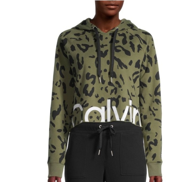 Calvin Klein Performance Cropped Animal Print Top - Picture 1 of 8